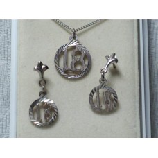 NEW SILVER . JEWELLERY SET . "18" PENDENT WITH CHAIN and EARRINGS 